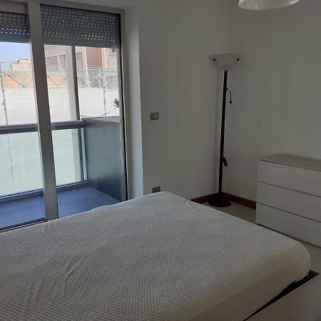 Barcellona Apartman Rimini Kültér fotó